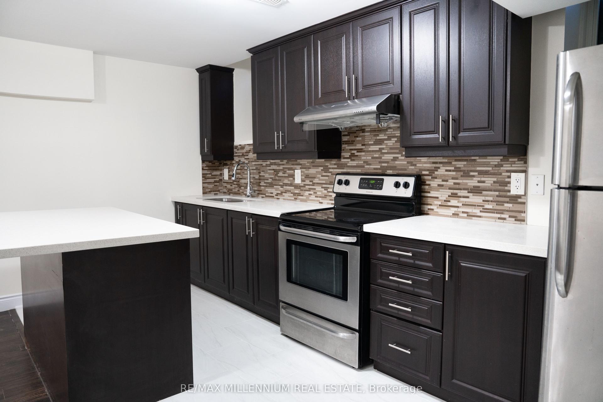 6 Decorso Drive, Brampton — Detached for lease, photo 1