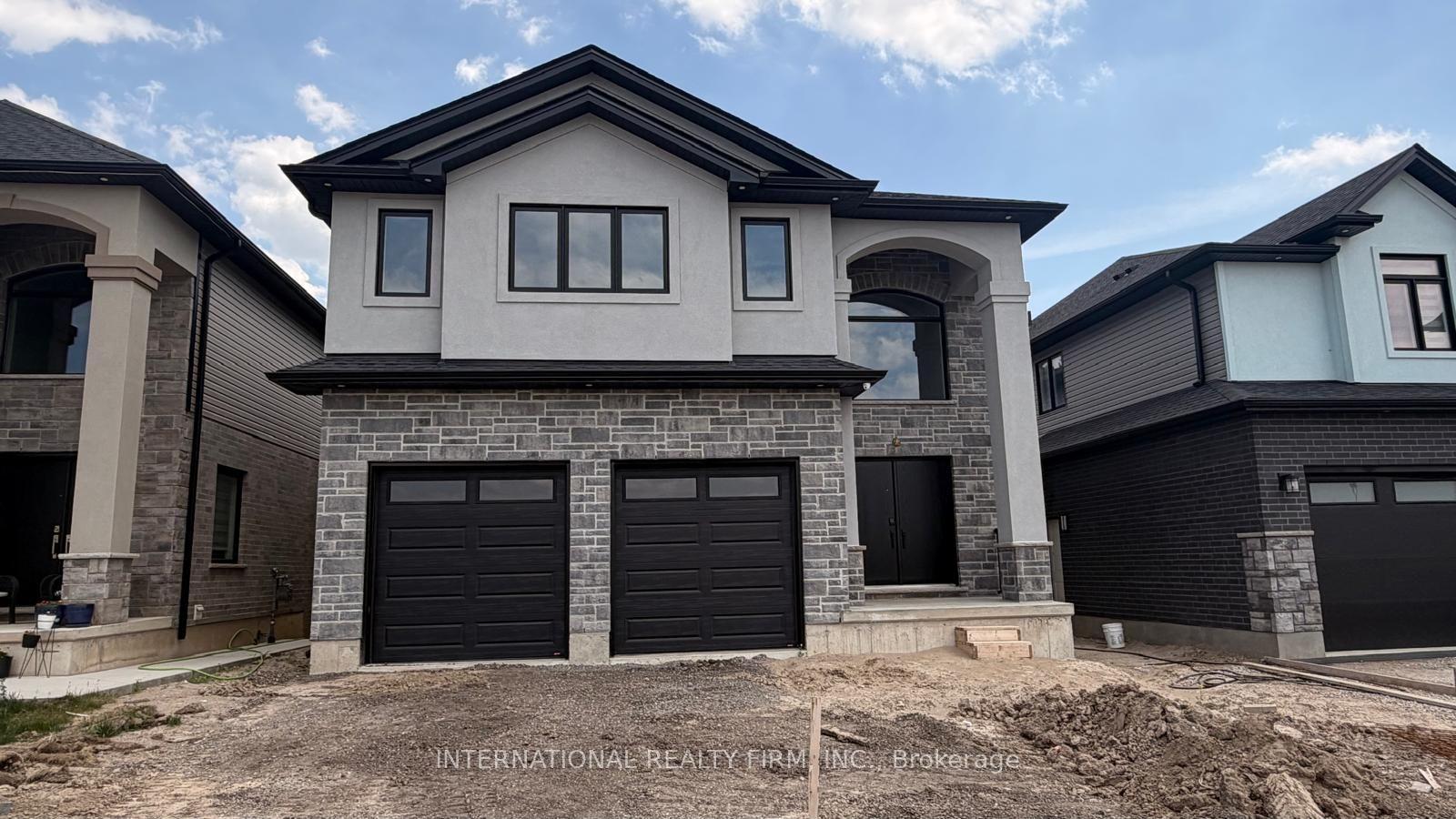 891 Darnley Boulevard Basement #Basement, London South — Detached for lease, photo 1
