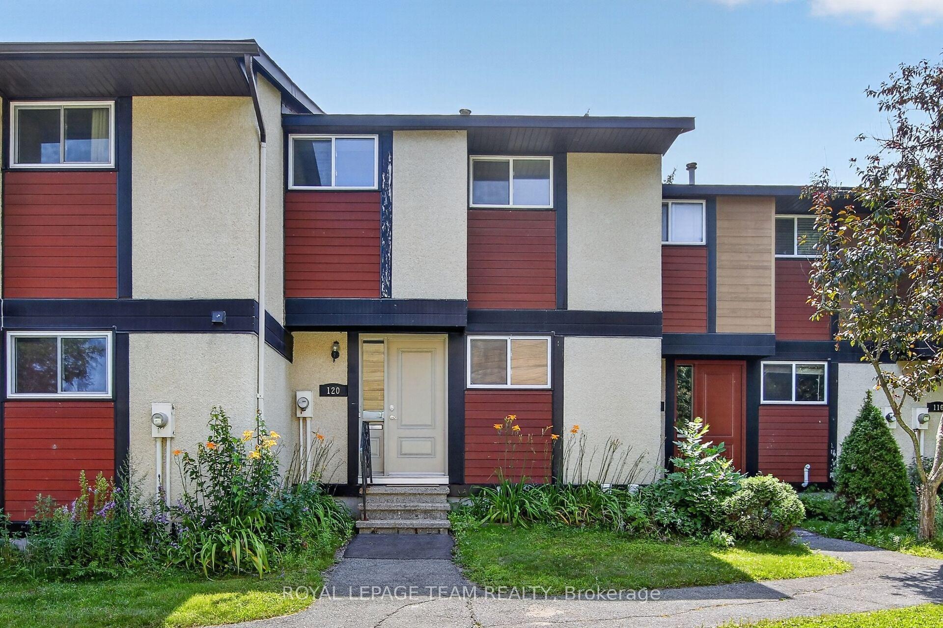 120 Mcclintock Way, Kanata — Condo Town for sale, photo 1