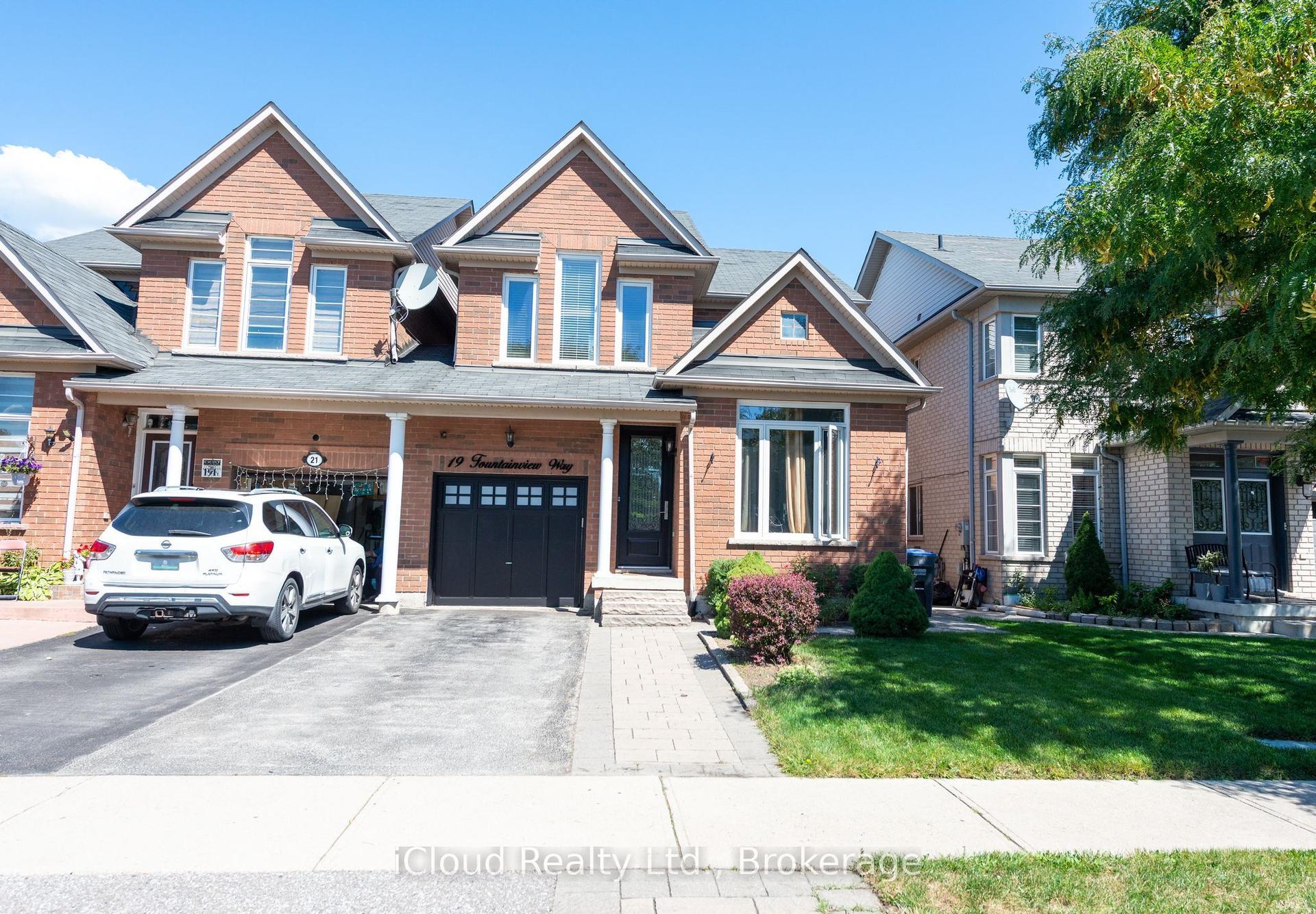 19 Fountainview Way — photo 1