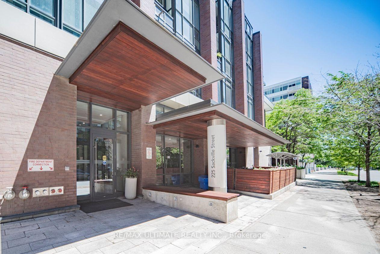 225 Sackville Street 901 #901 — photo 1