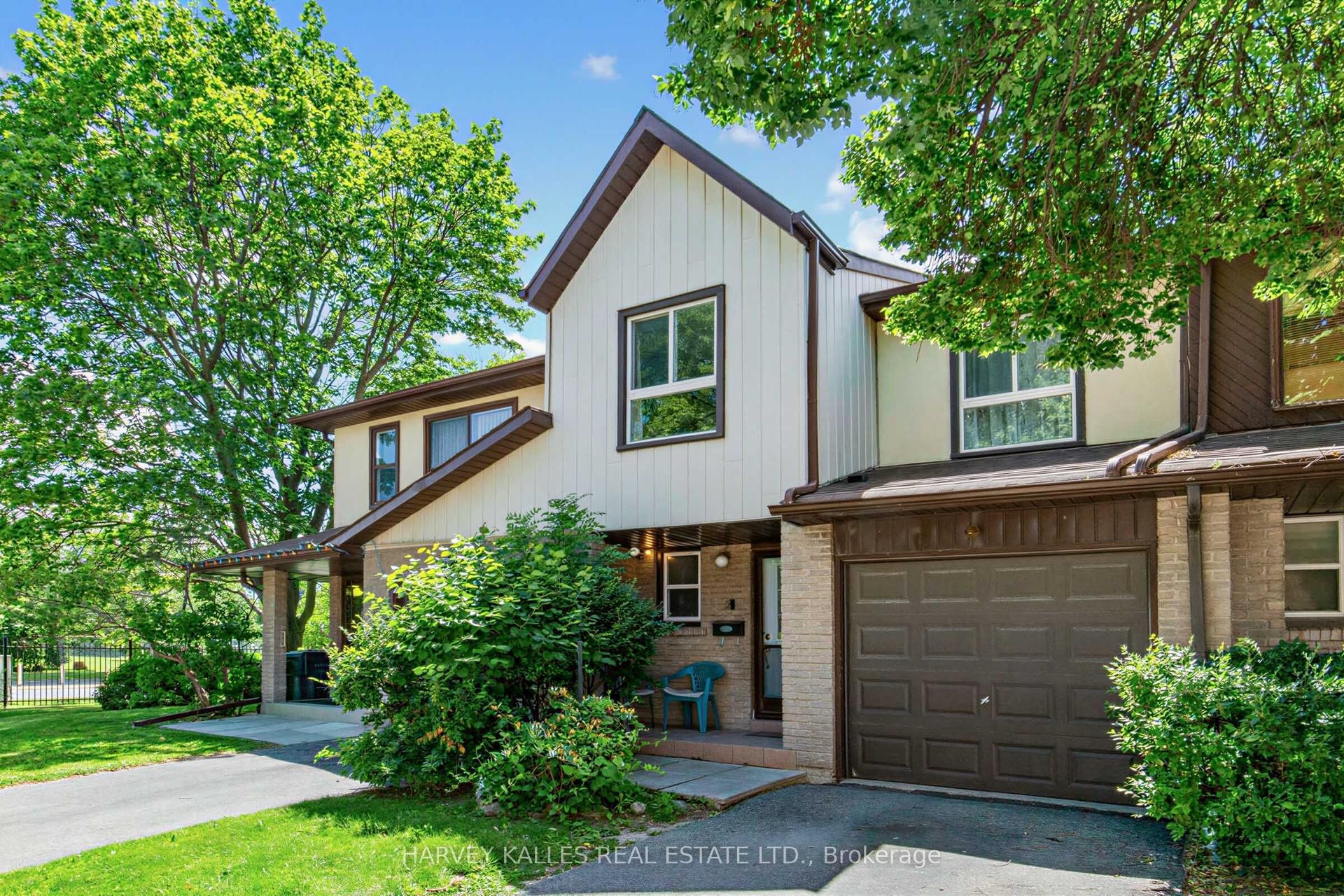 1180 Sandhurst Circle 2 #2 — photo 1