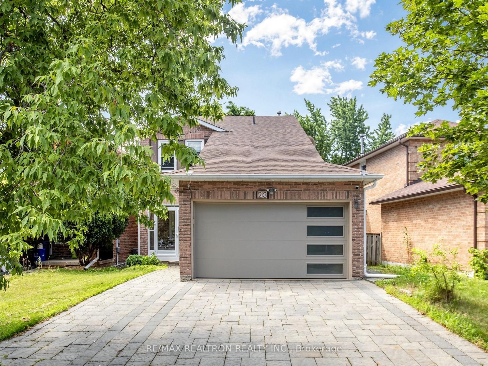 23 Don Head Village Boulevard, Richmond Hill — Detached for sale, photo 1