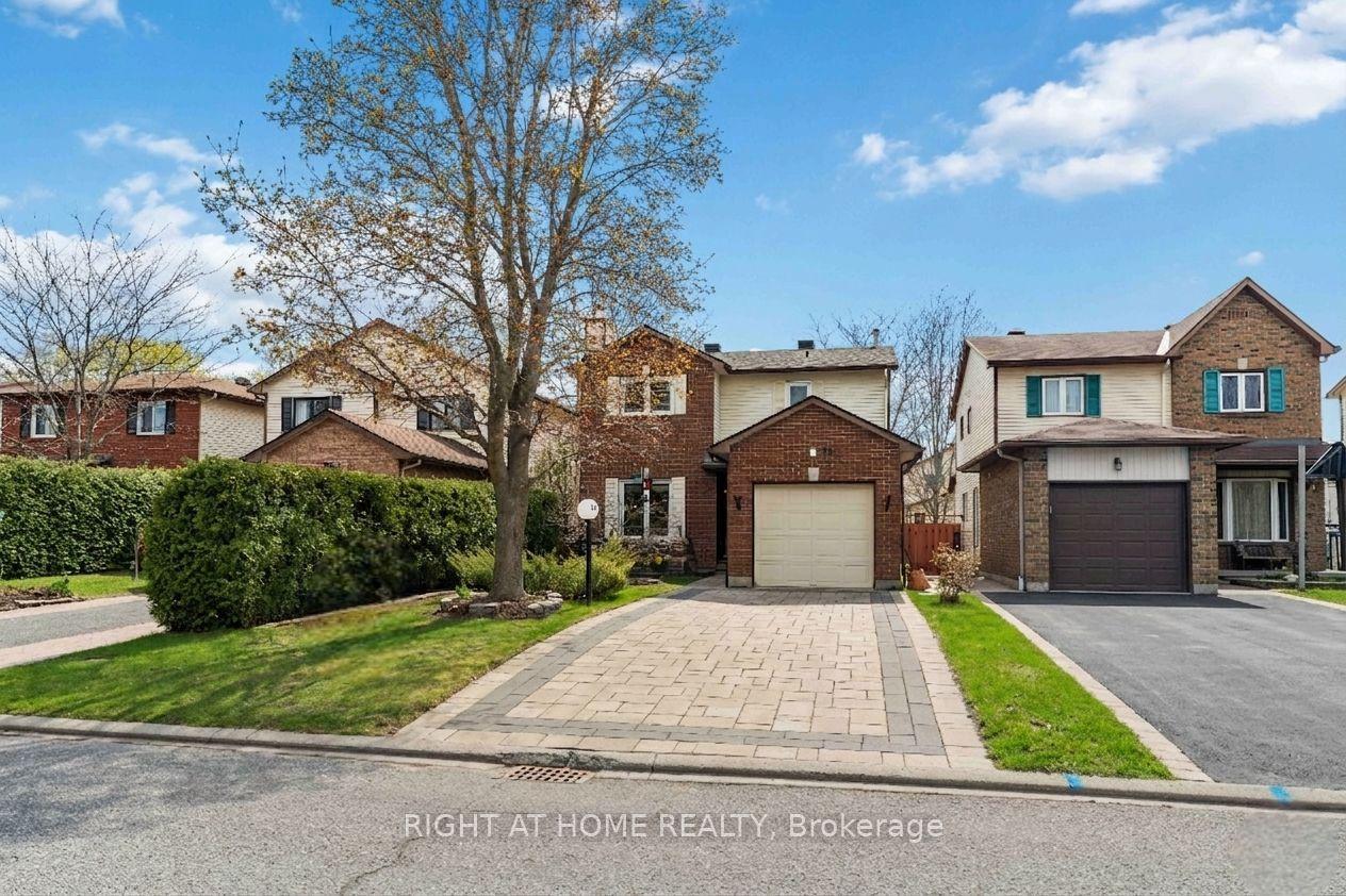 26 Denham Way — photo 1