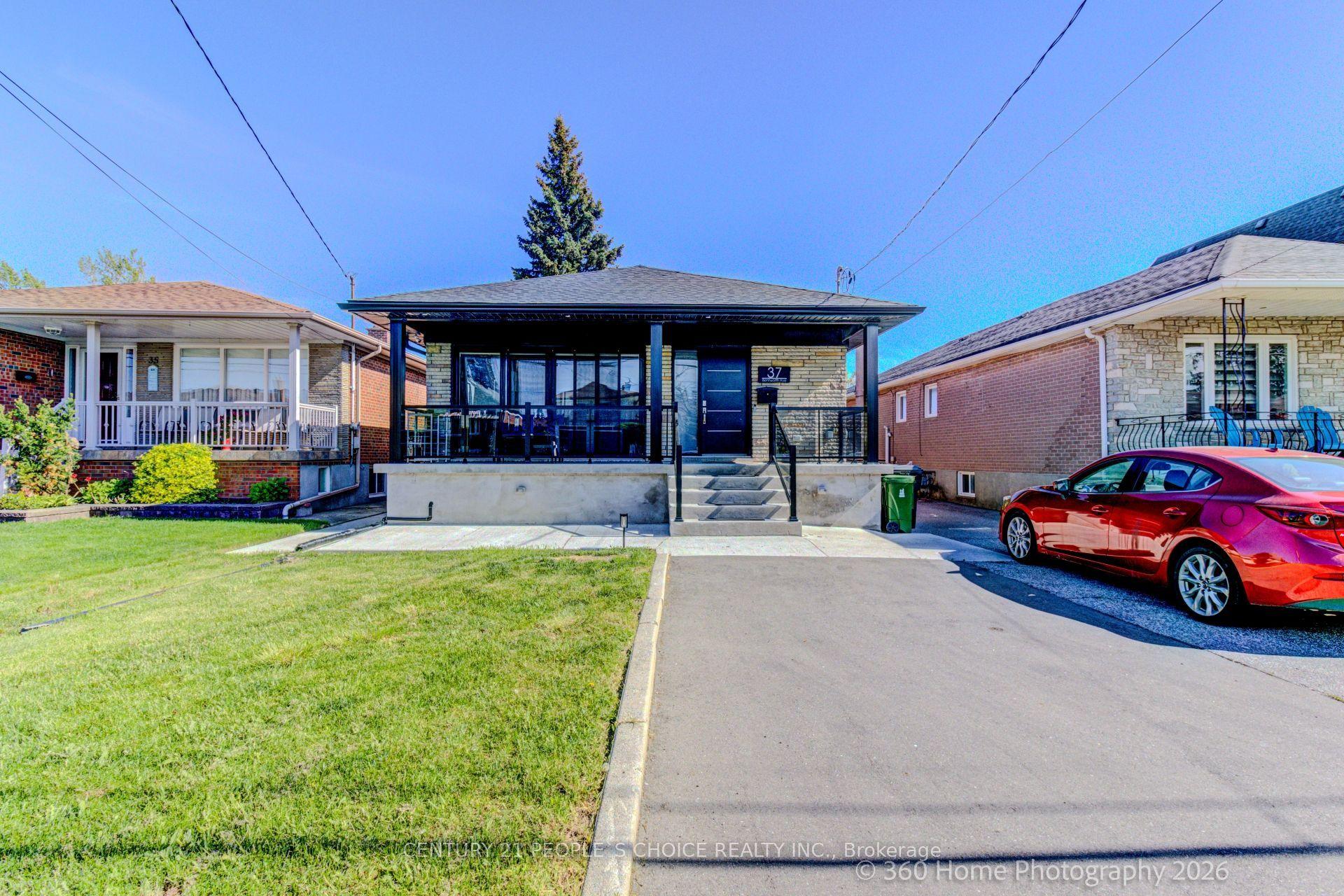 37 Bentworth Avenue — photo 1