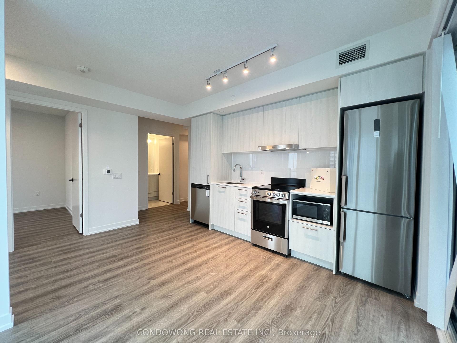 195 Commerce Street 4015 #4015, Vaughan — Condo for lease, photo 1