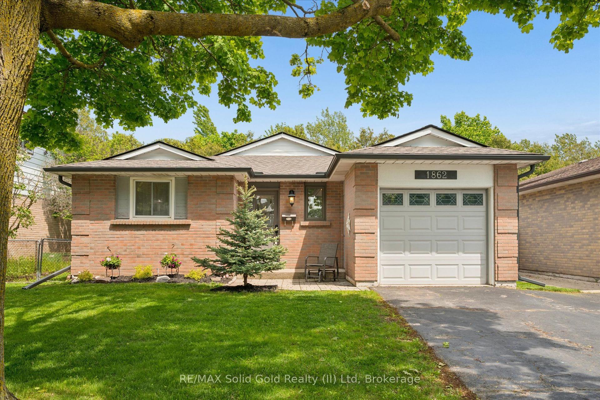 1862 Briarwood Drive — photo 1