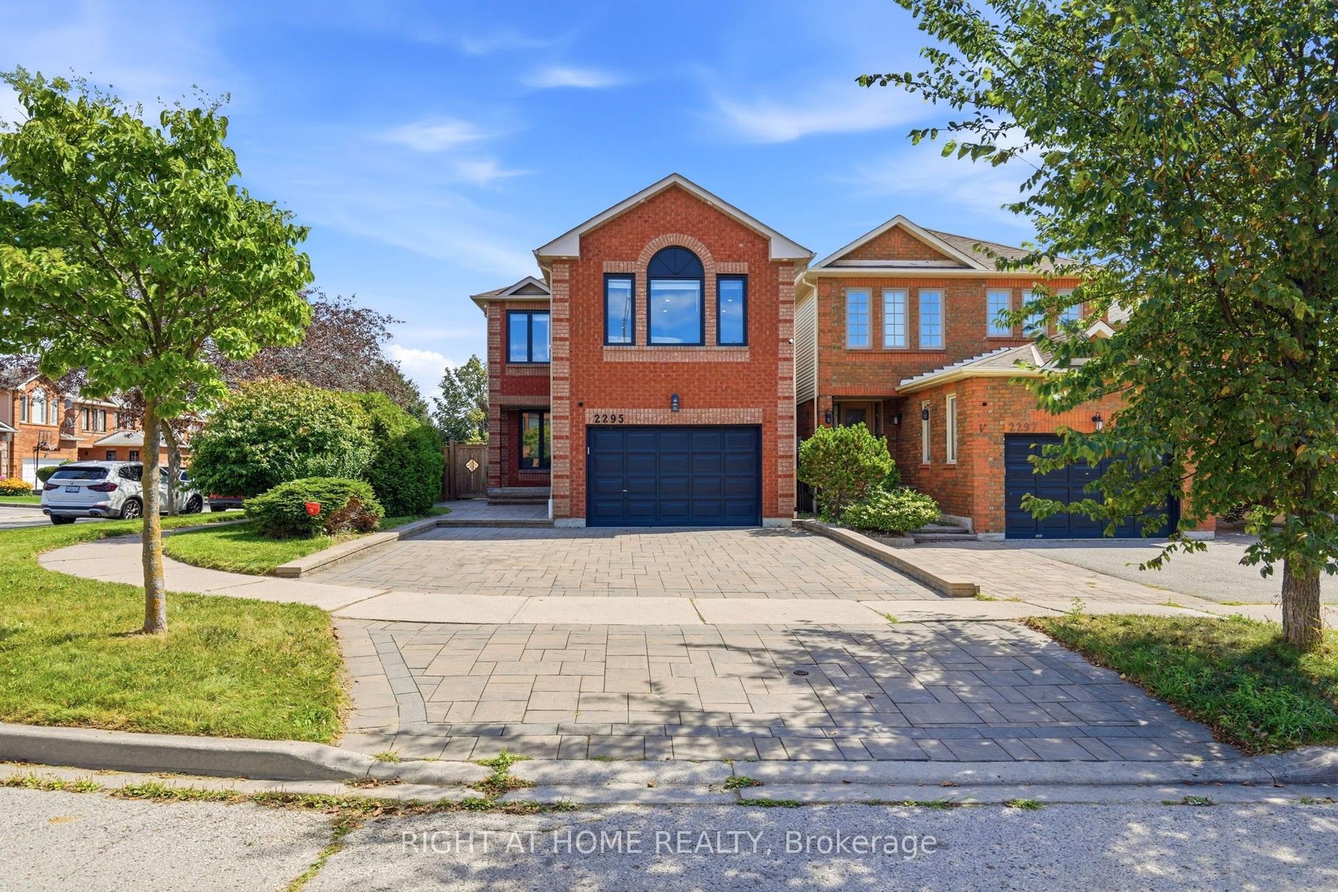 2295 WILDWOOD Crescent, Pickering — Detached for sale, photo 1