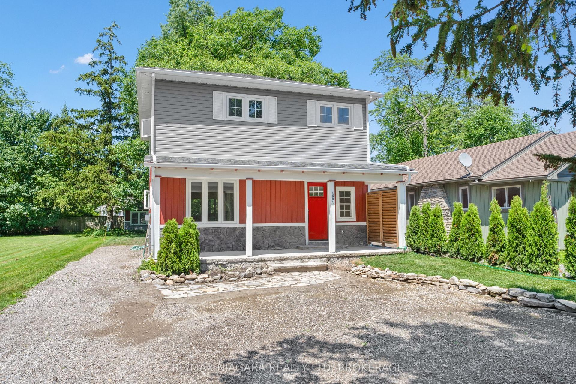 3054 Thunder Bay Road — photo 1