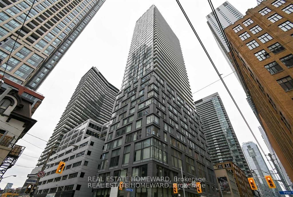 101 Peter Street W 3207 #3207 — photo 1