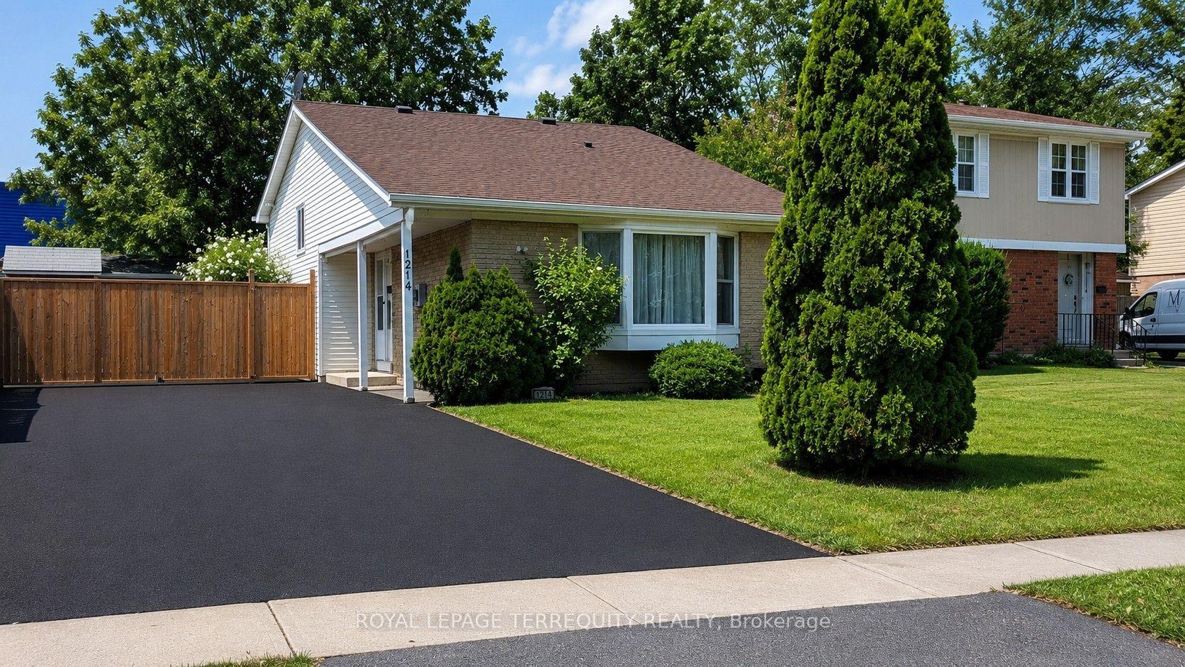 1214 Trowbridge Drive, Oshawa — Detached for sale, photo 1
