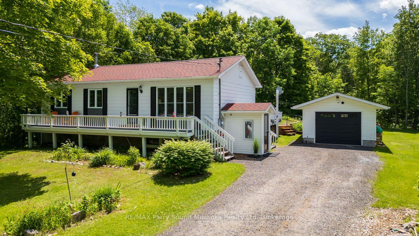 28 Clerks Road, Georgian Bay — Detached for sale, photo 1