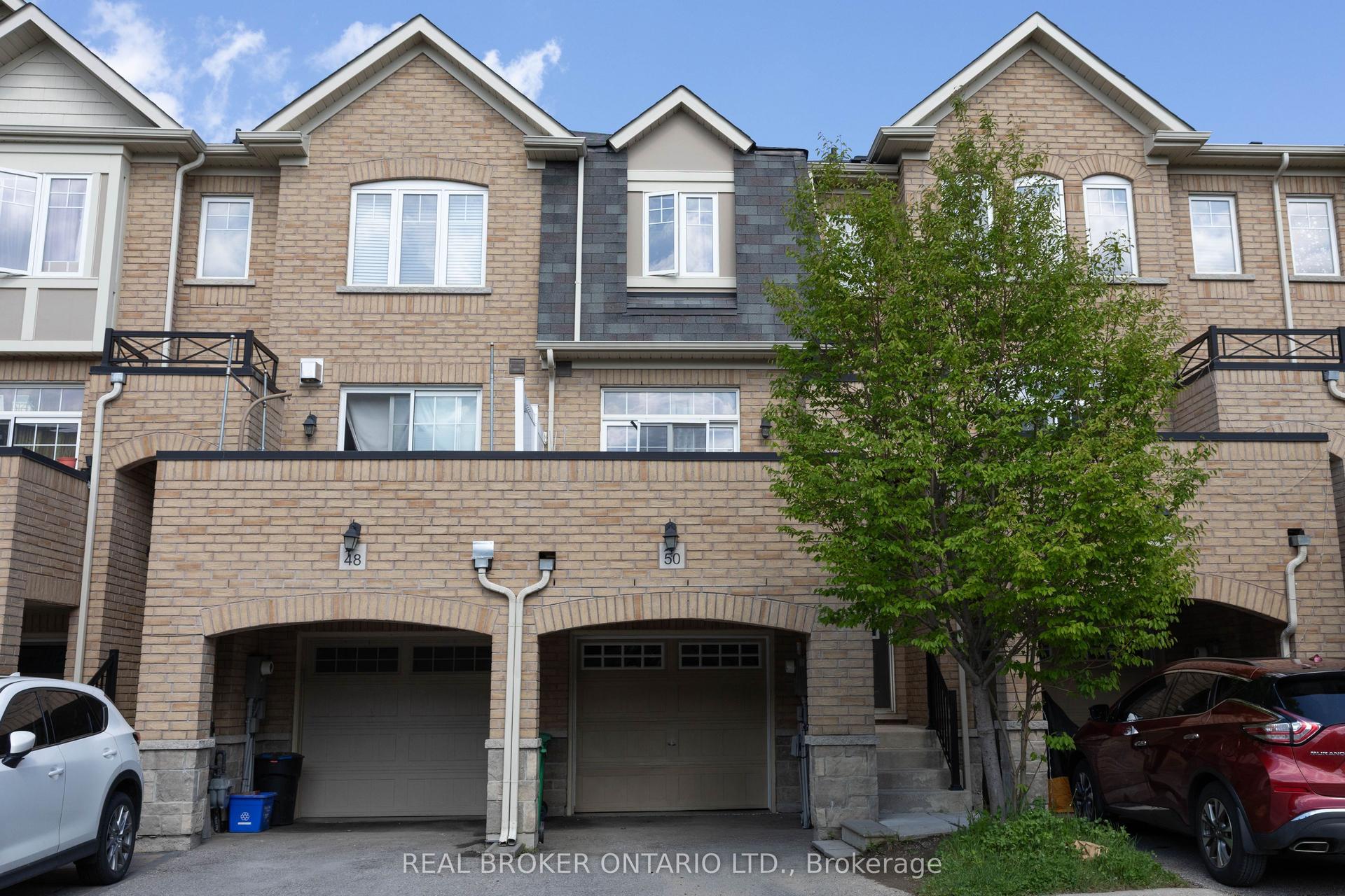 50 Magdalene Crescent, Brampton — Townhouse for sale, photo 1