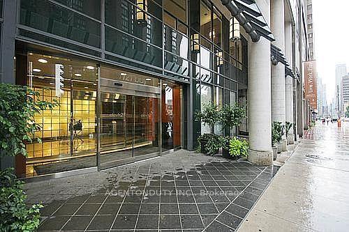 1121 Bay Street 1109 #1109, Toronto — Condo for lease, photo 1