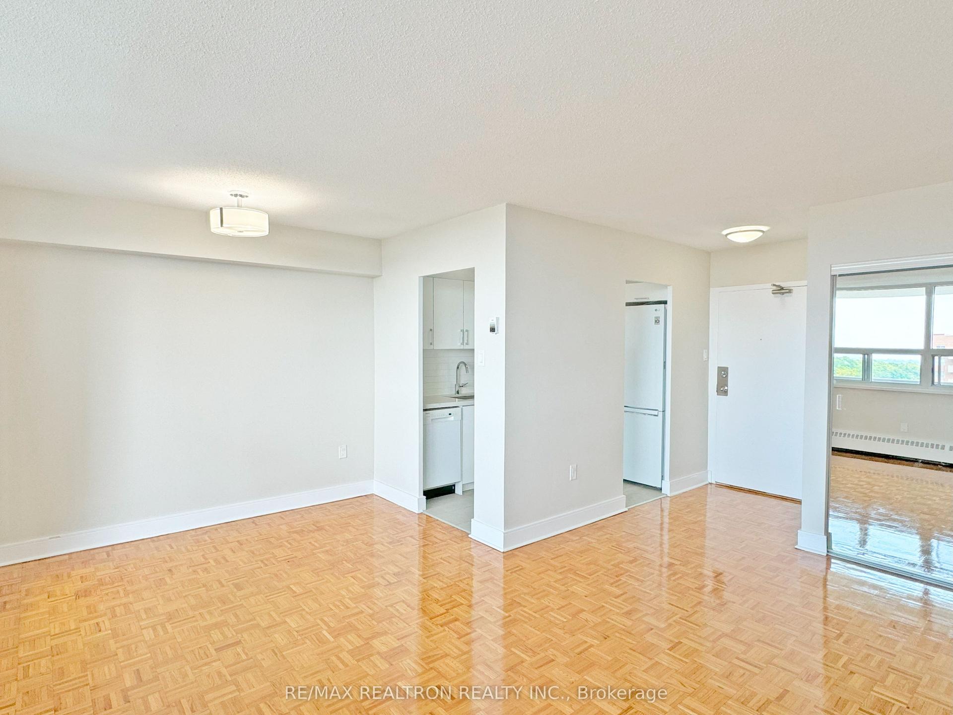 1500 Bathurst Street 409 #409, Toronto — Condo for lease, photo 1