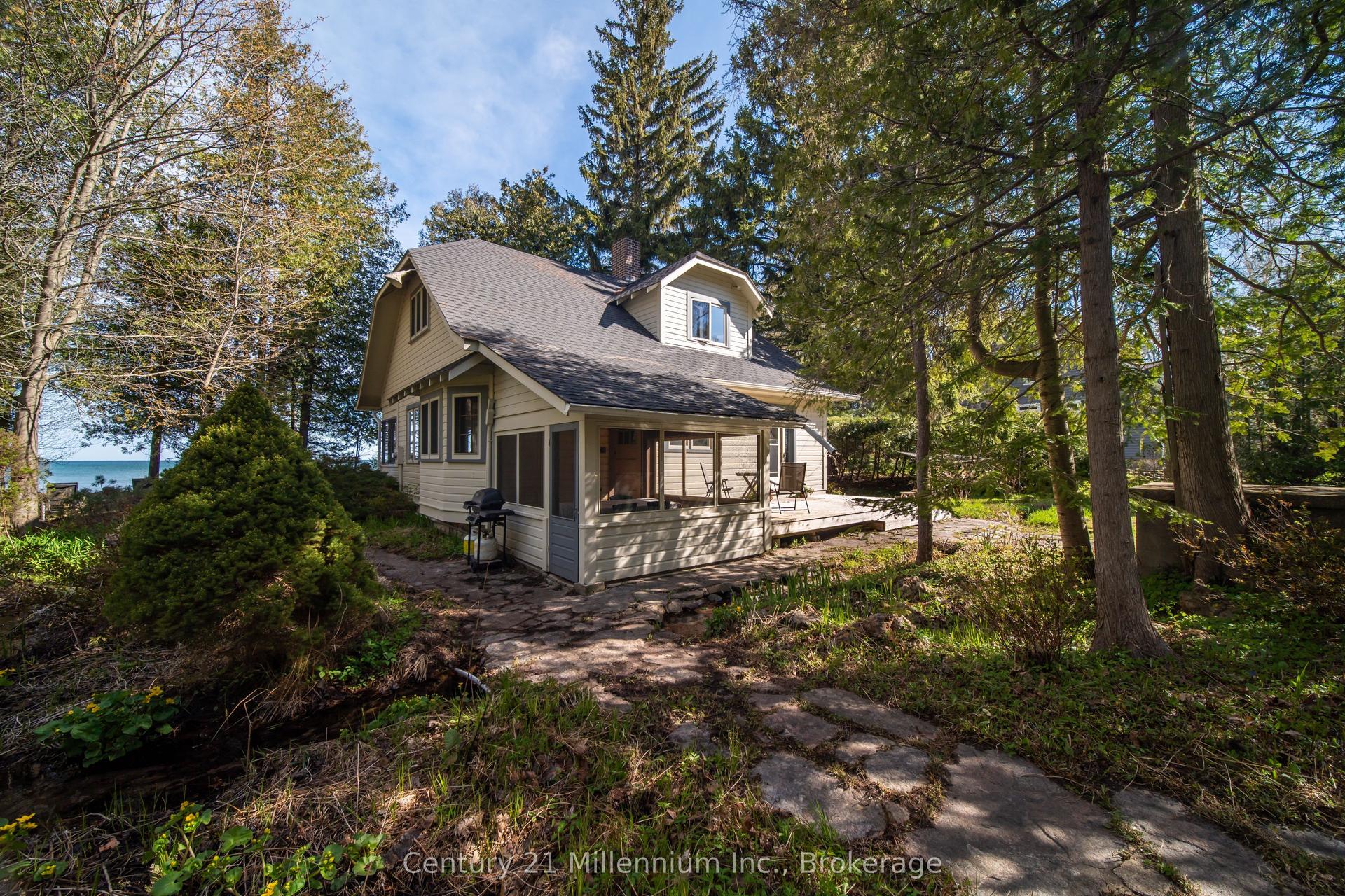 54 Shipley Avenue — photo 1