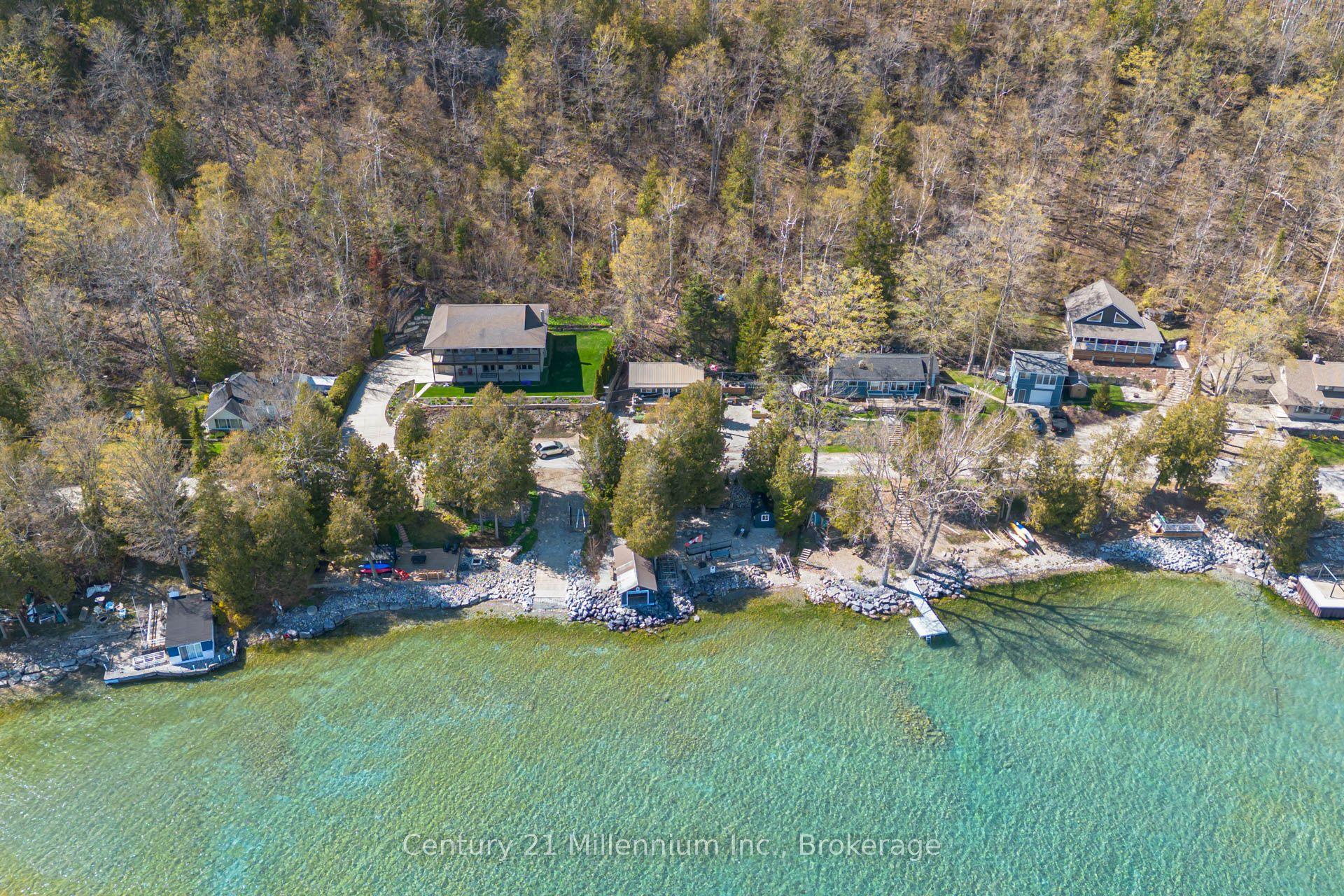 199 Mallory Beach Road — photo 1