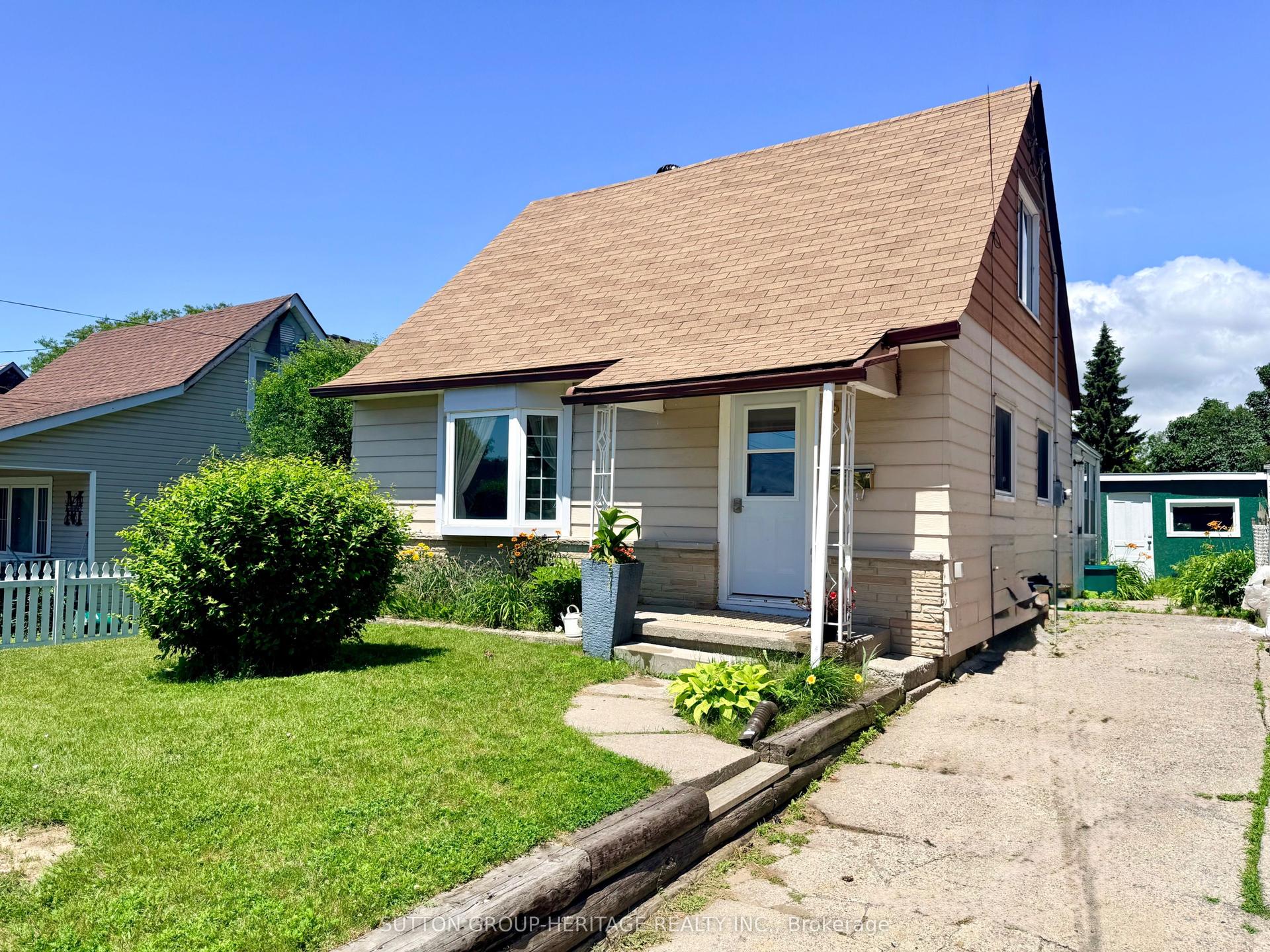 8 Fraser Street, Port Hope — Detached for sale, photo 1