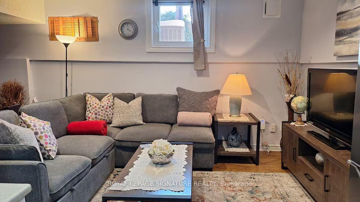 6 Blairville Street, Toronto — Detached for lease, photo 1
