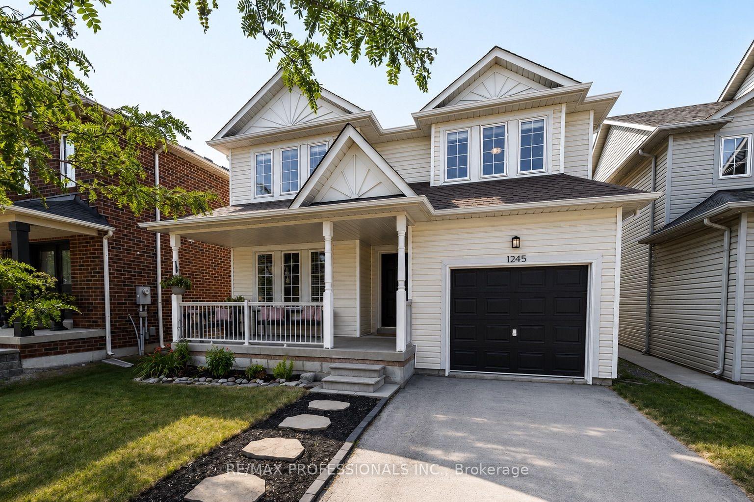 1245 Newell Street, Milton — Detached for sale, photo 1