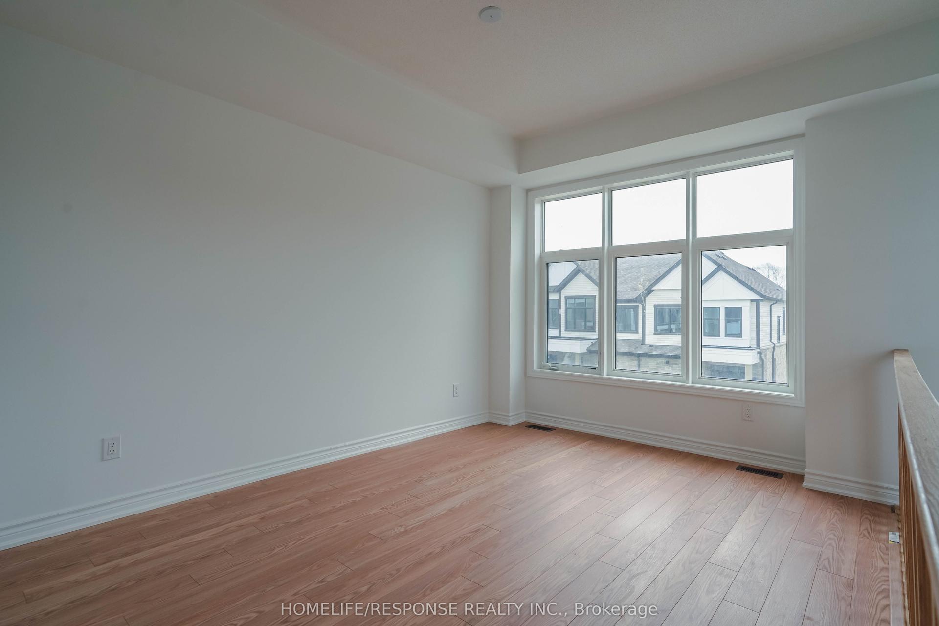 331 Okanagan Path S — photo 1