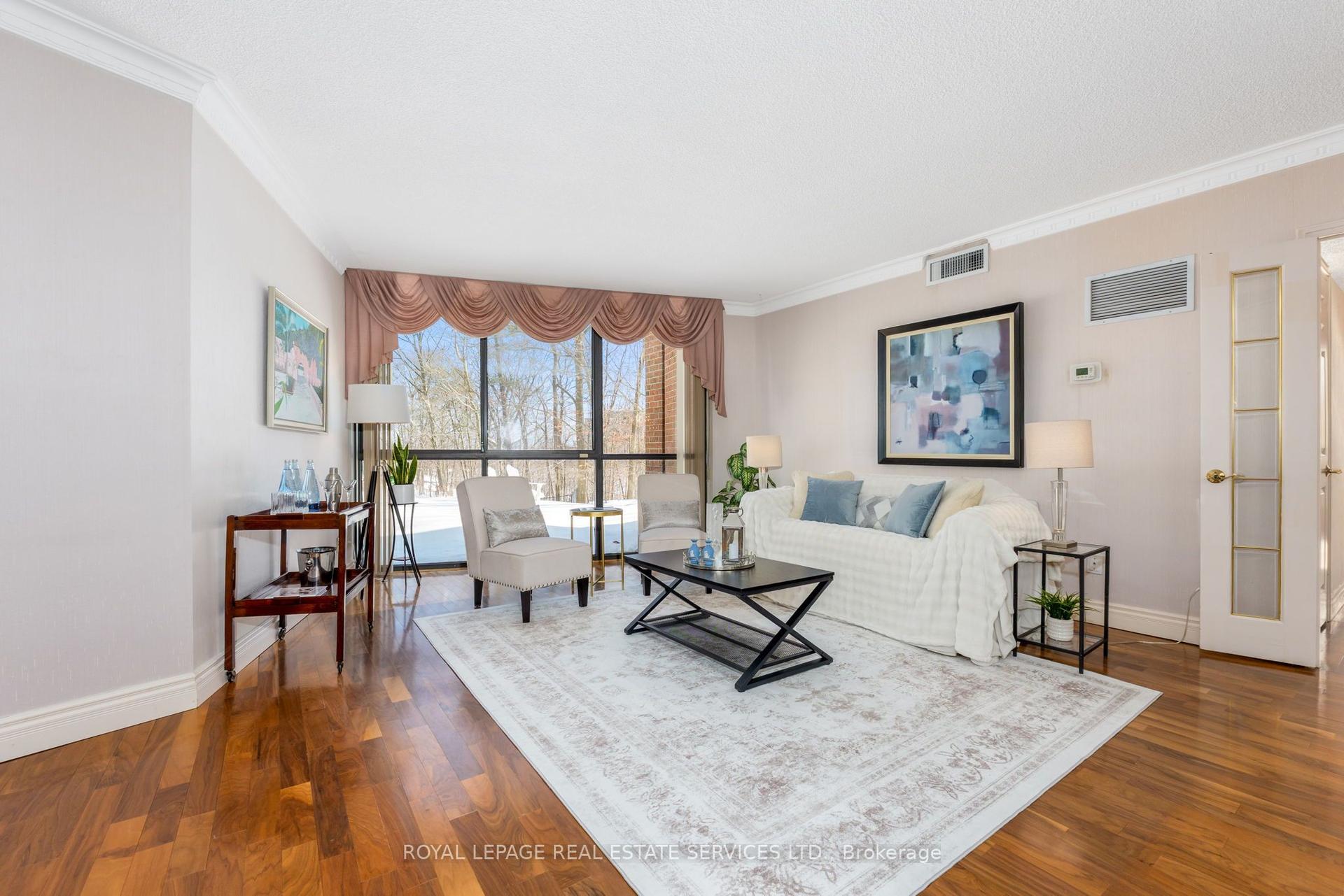 1240 Marlborough Court 110 #110 — photo 1