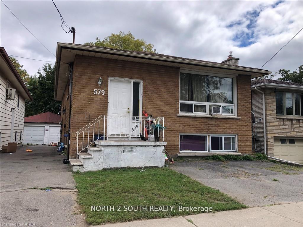 579 Macdonnell Street — photo 1