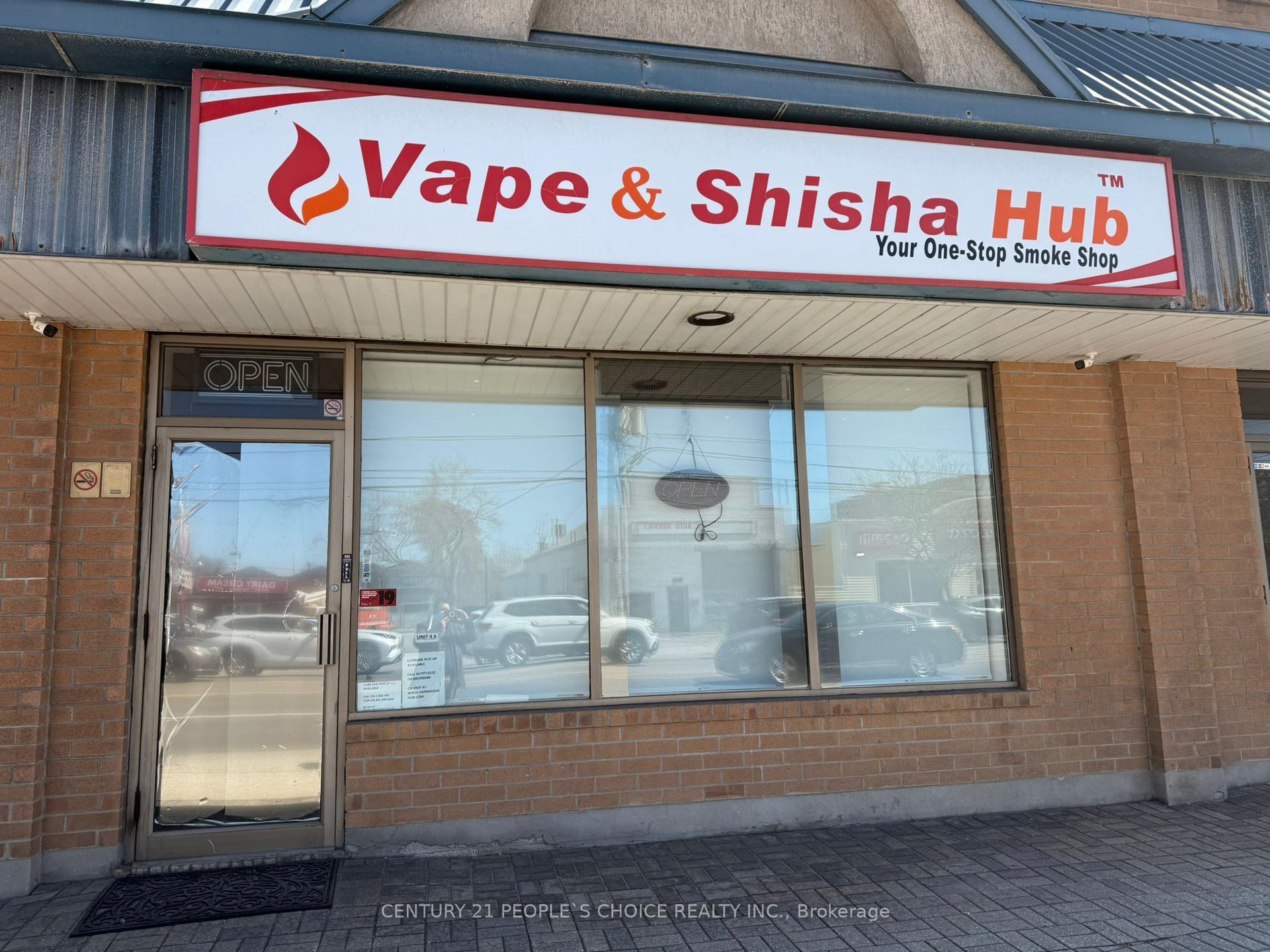 14 Lakeshore Road E 4A #4A — photo 1