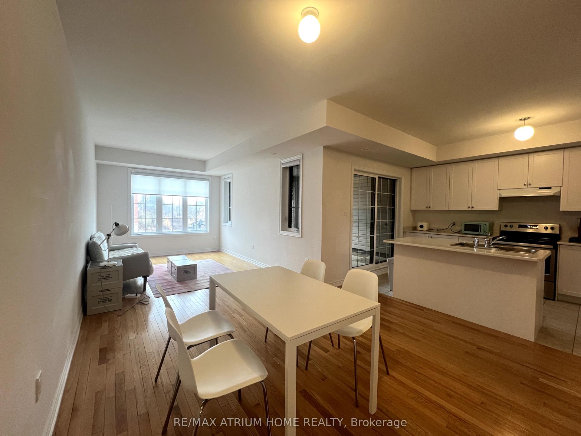 31 Jaffna Lane, Markham — Townhouse for lease, photo 1