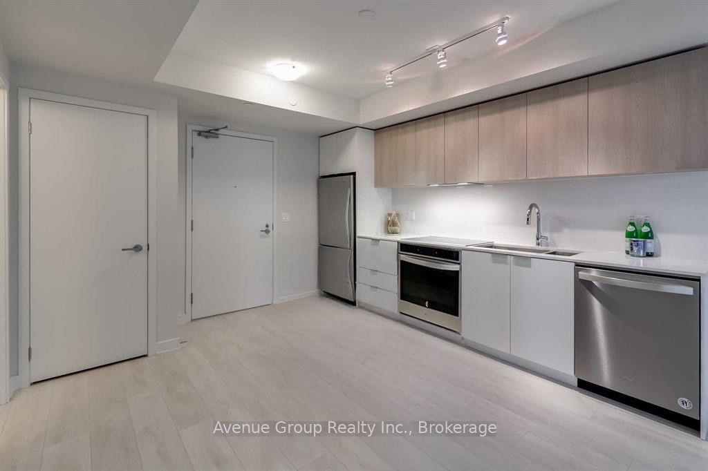 6 Sonic Way N1008 #N1008, Toronto — Condo for lease, photo 1