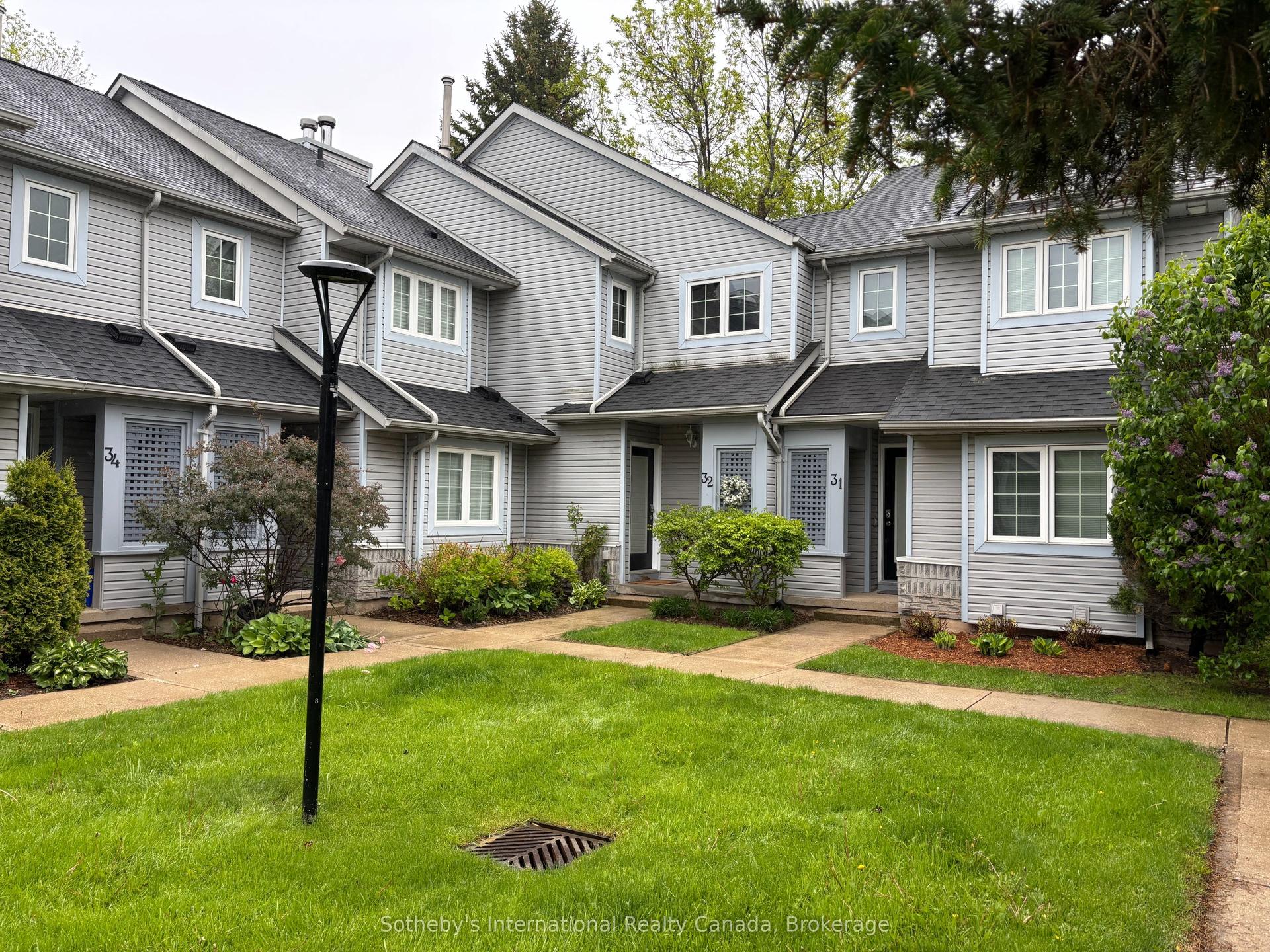 146 SETTLERS Way 32 #32, Blue Mountains — Condo Town for lease, photo 1