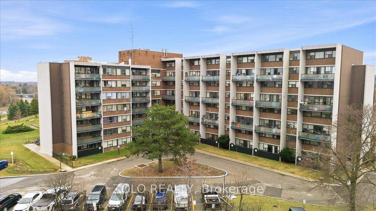 2121 Roche Court 707 #707 — photo 1