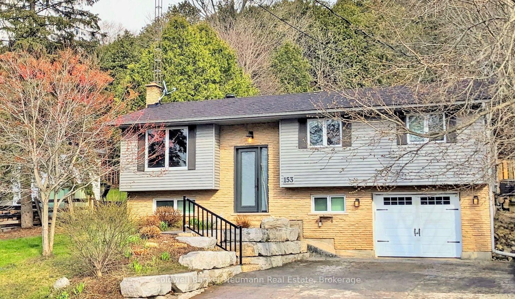 153 HARRIS Street — photo 1