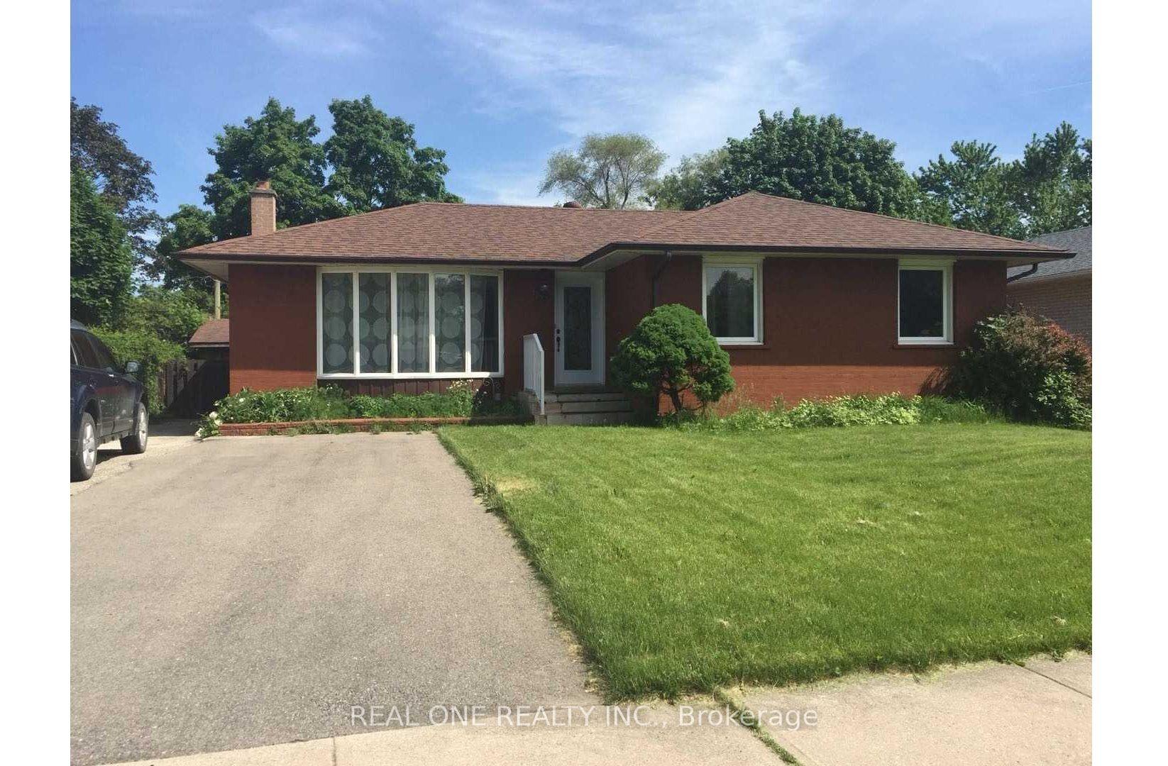 58 Sewell Drive Bsmt #Bsmt — photo 1