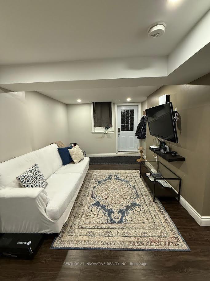 6197 Duford Drive — photo 1
