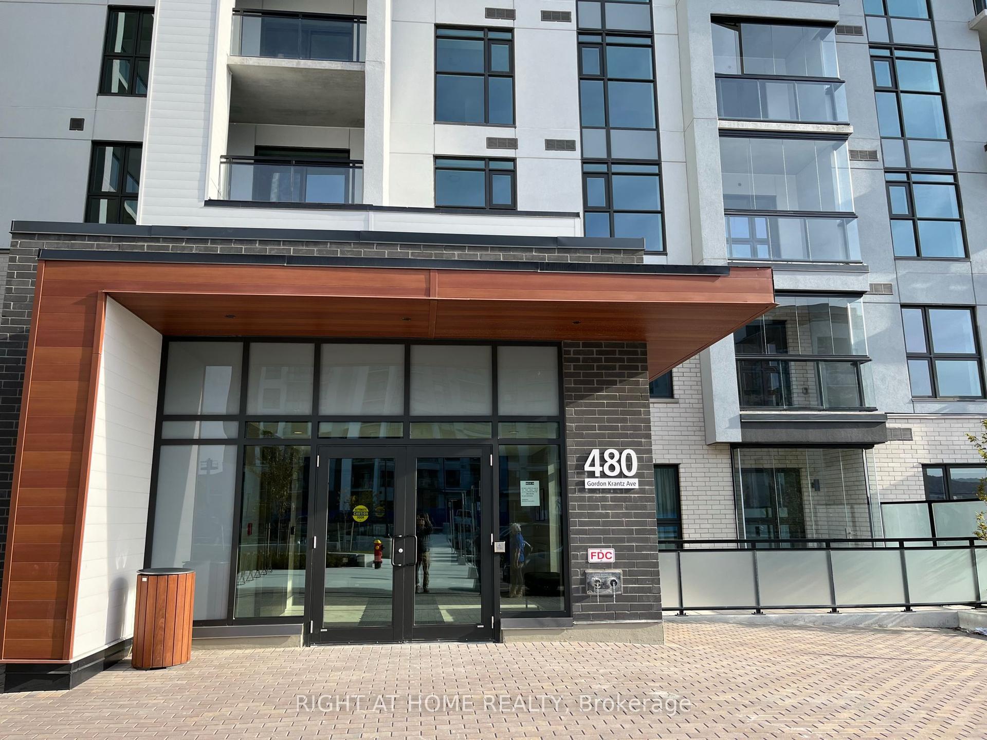 480 Gordon Krantz Avenue 318 #318 — photo 1
