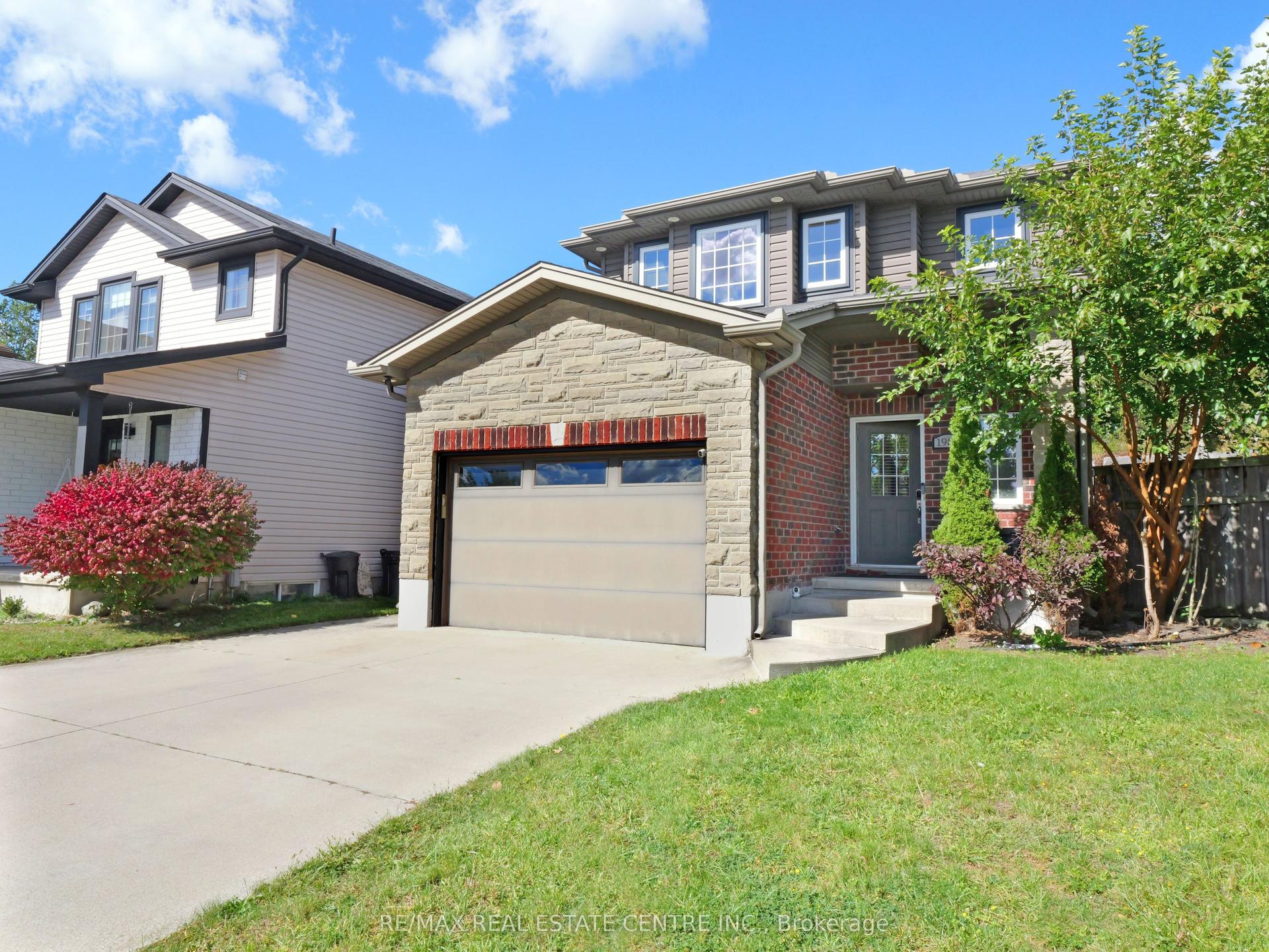 1984 Frederick Crescent, London East — Detached for sale, photo 1