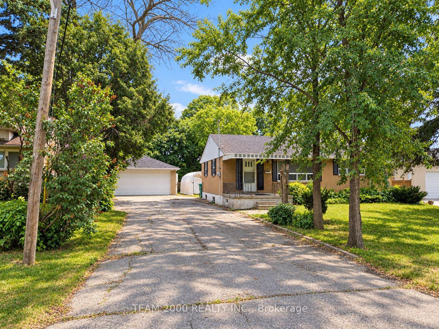 15 Fran Drive, Vaughan — Detached for sale, photo 1