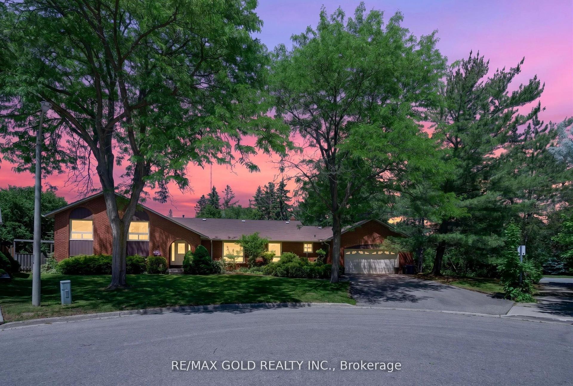 14 Cairnmore Court, Brampton — Detached for sale, photo 1