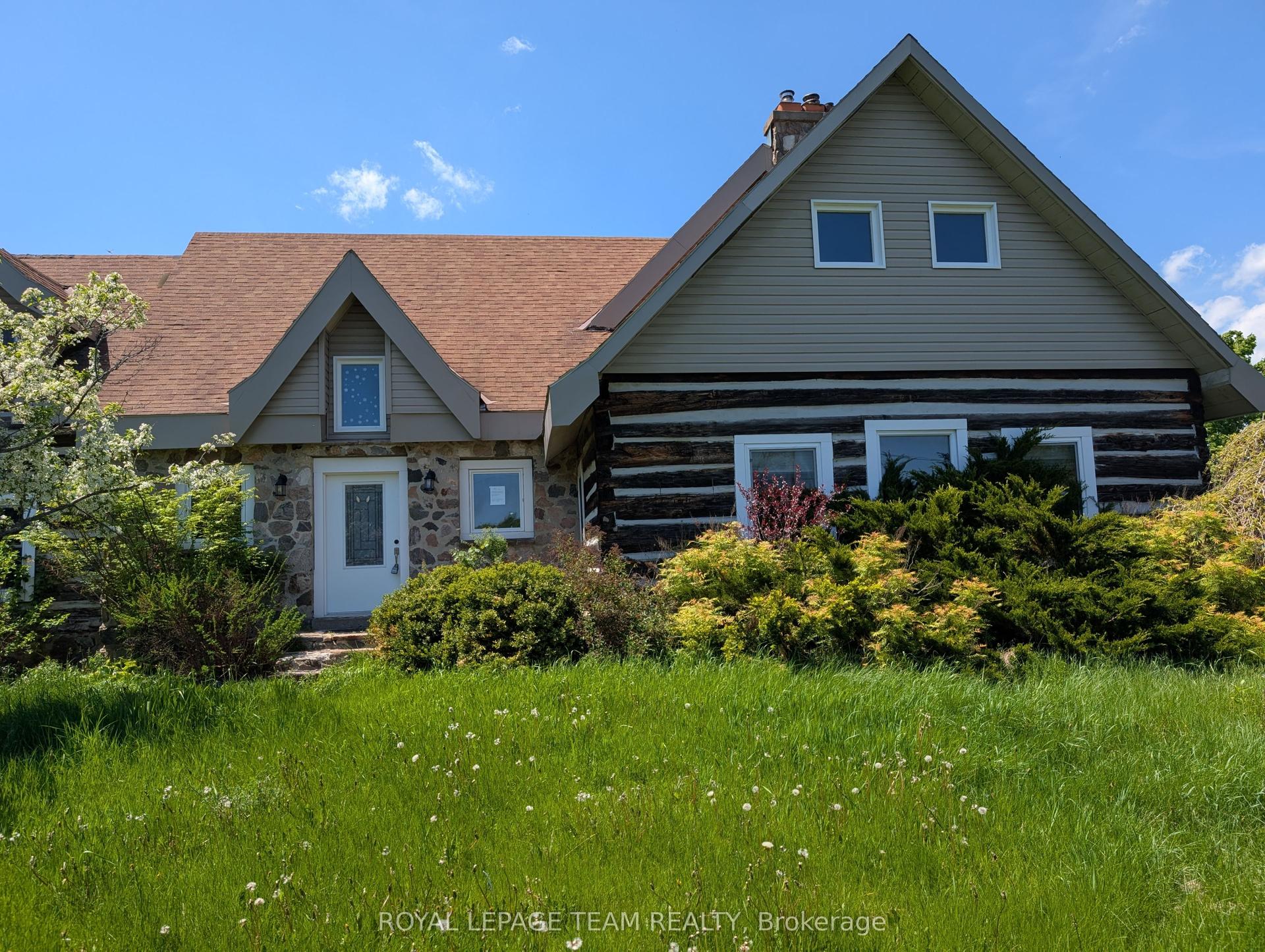 9741 Canoe Lake Road — photo 1