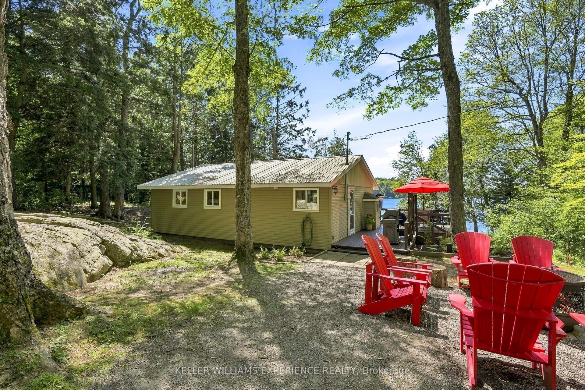 548 Silver Lake Road, Magnetawan — Detached for sale, photo 1