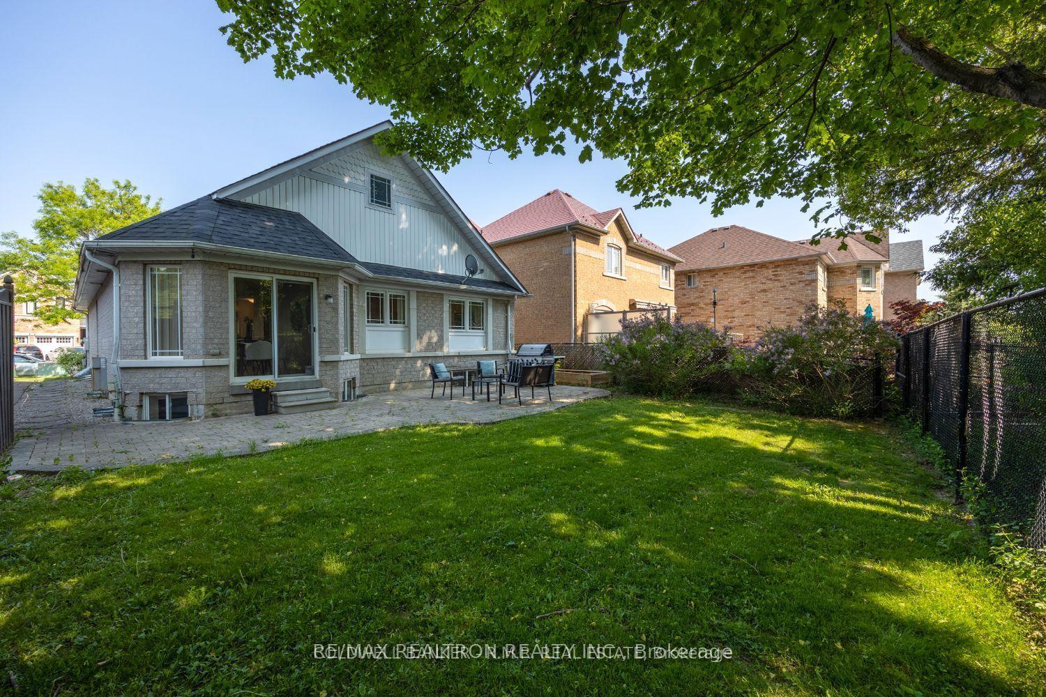 59 Harty Crescent, Ajax — Detached for lease, photo 1