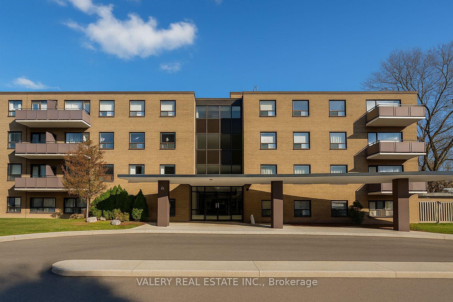 1002 Lawrence Avenue E 104 #104 — photo 1