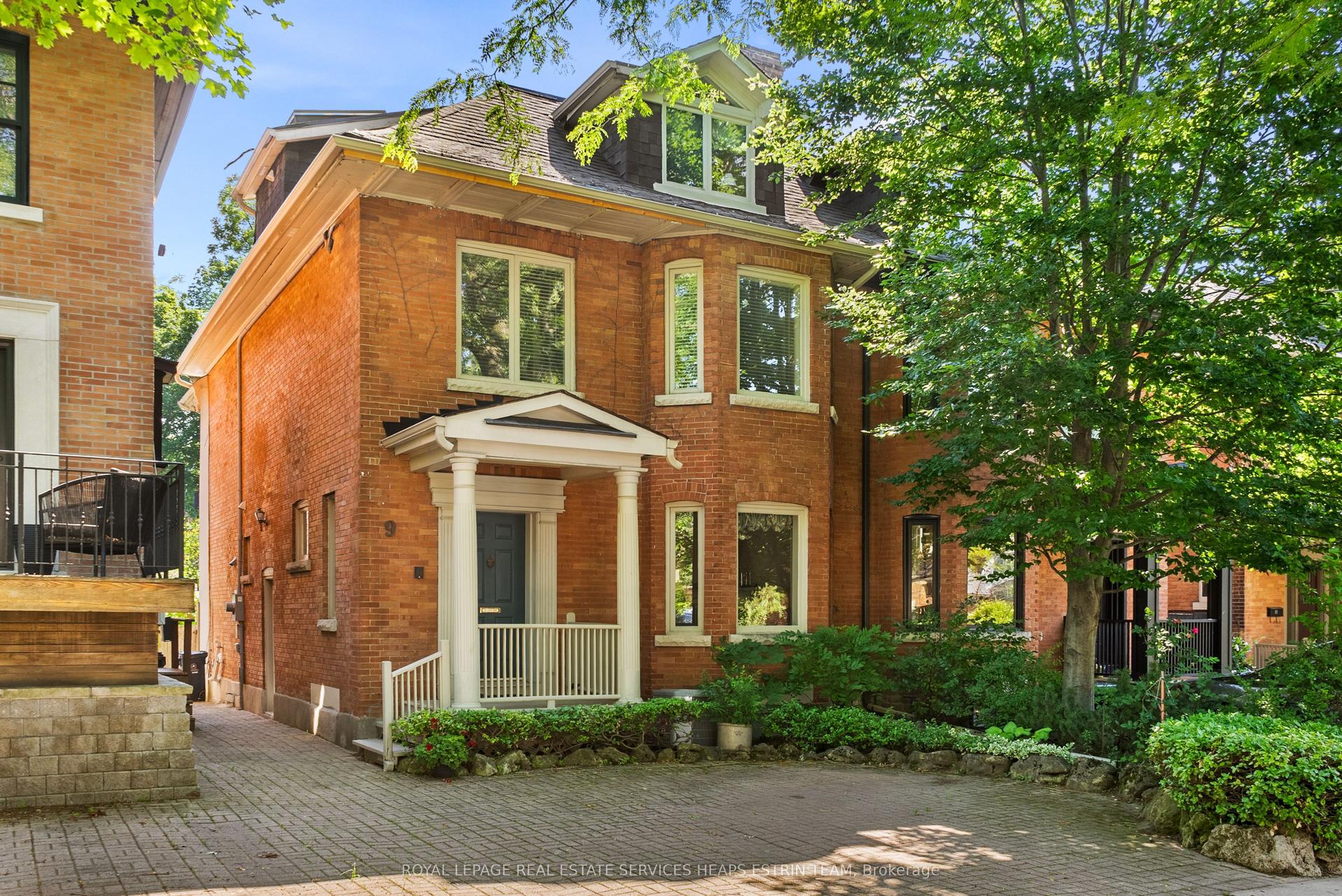 9 Inglewood Drive, Toronto — Semi-Detached for sale, photo 1