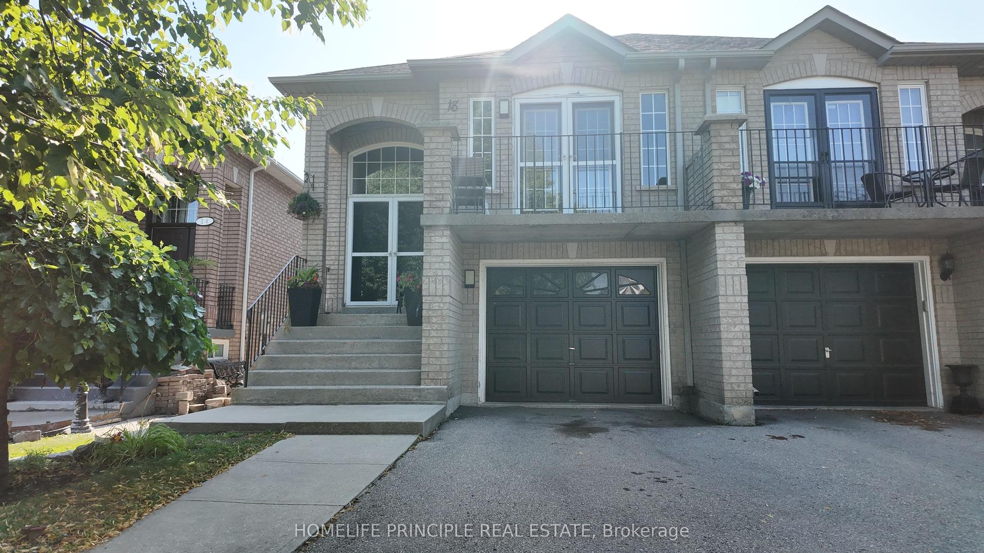 18 D'Amato Crescent E, Vaughan — Semi-Detached for sale, photo 1