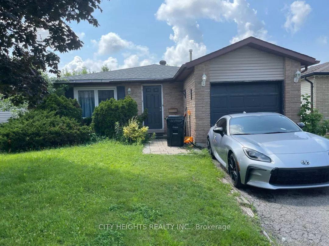 73 Hickling Trail, Barrie — Detached for lease, photo 1