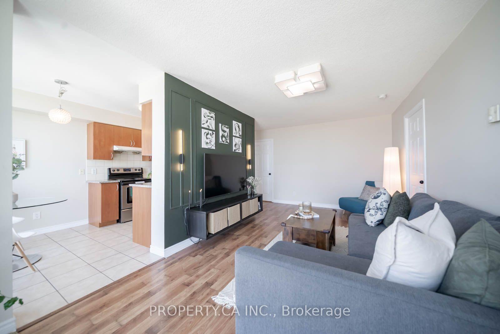 88 Grangeway Avenue 2003 #2003 — photo 1