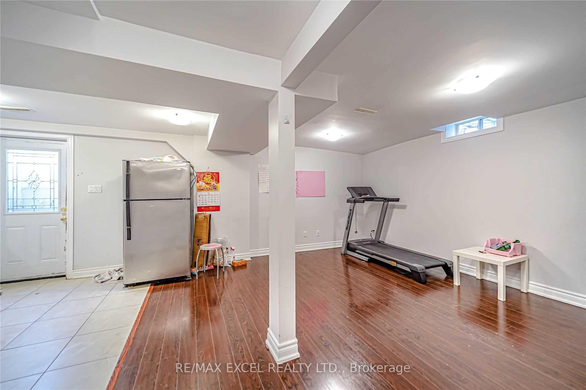 47 Whiteleaf Crescent Bsmt #Bsmt — photo 1