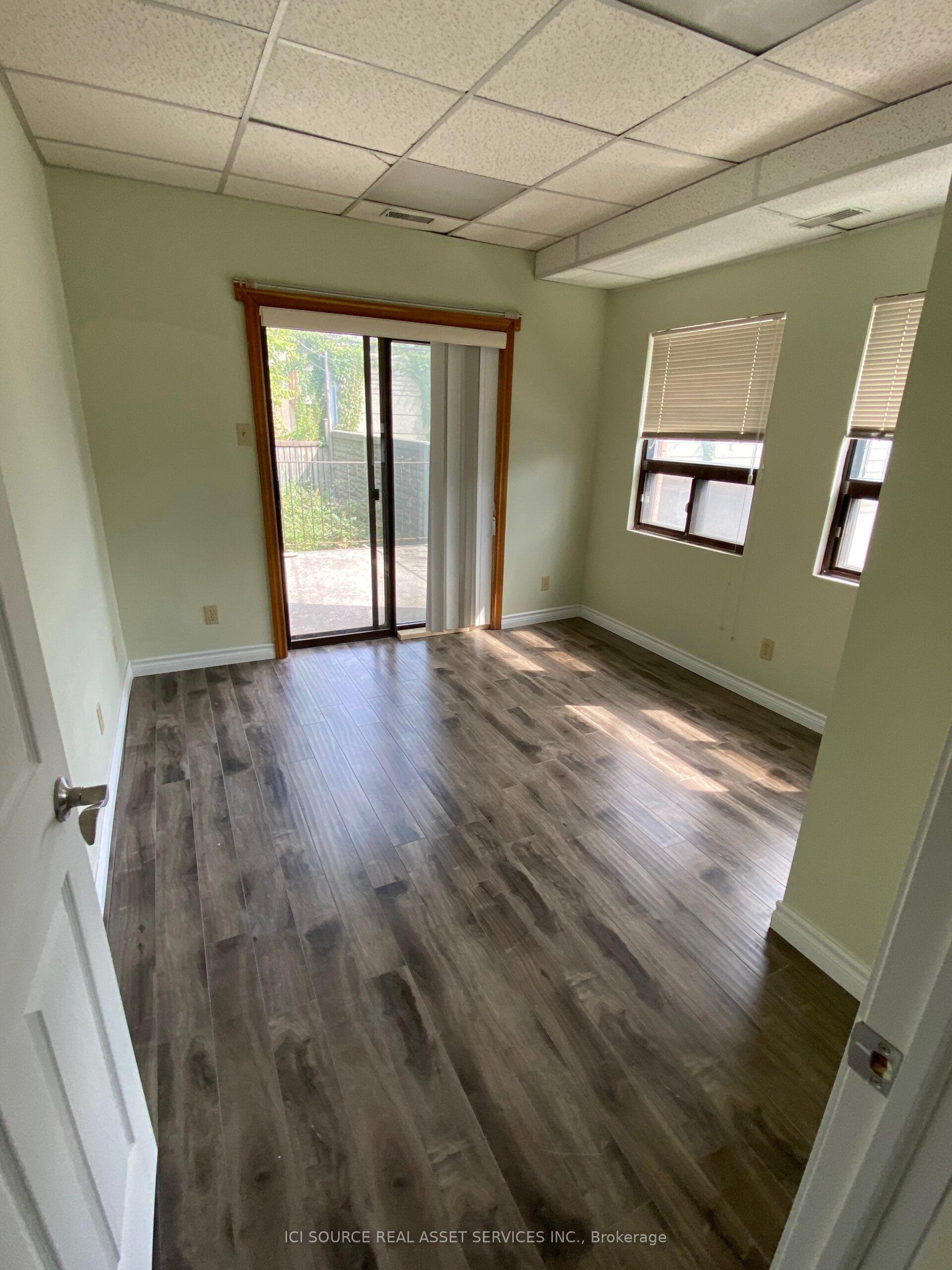 54 Markham Street 2 #2, Toronto — Semi-Detached for lease, photo 1