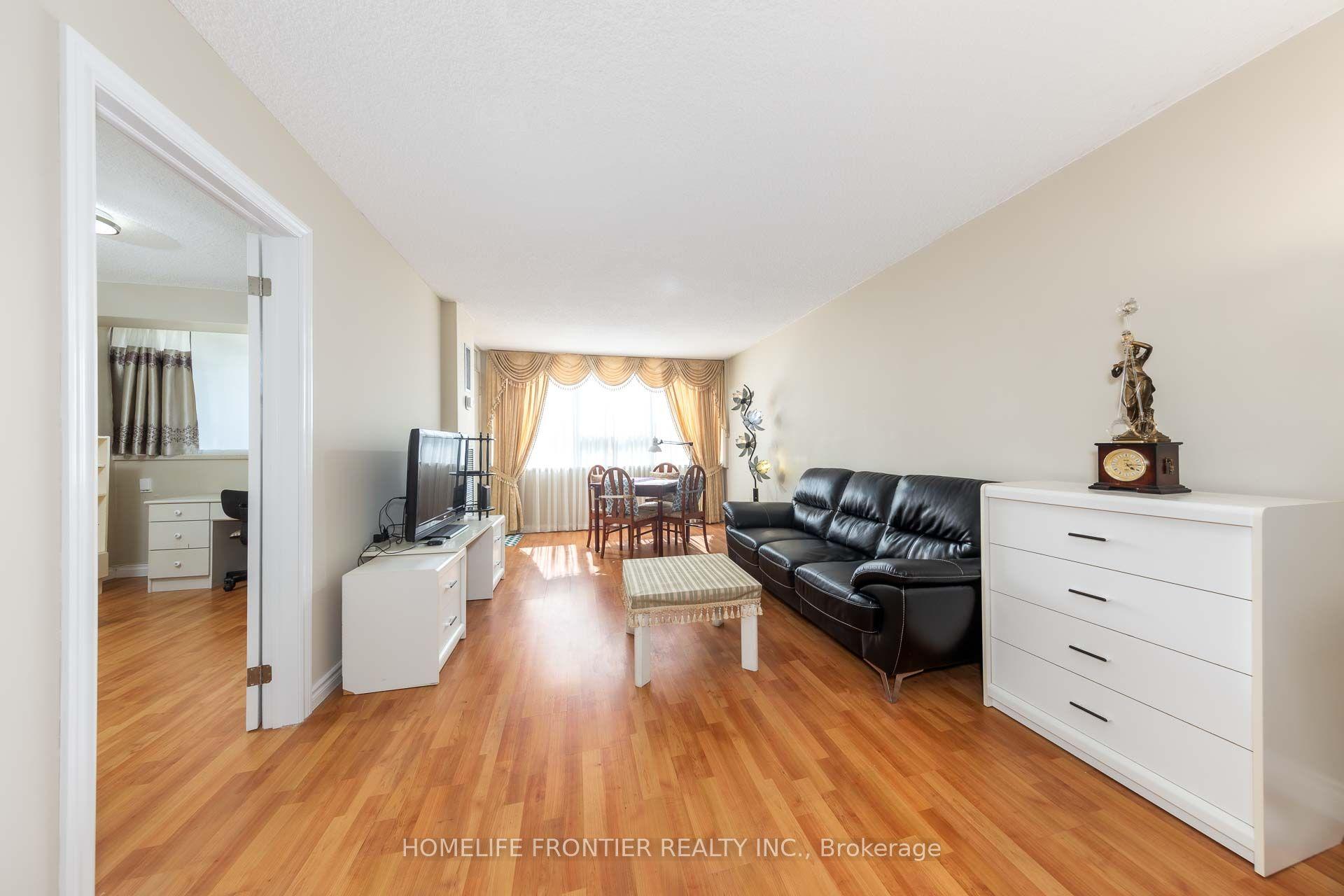 45 Silver Springs Boulevard 706 #706 — photo 1